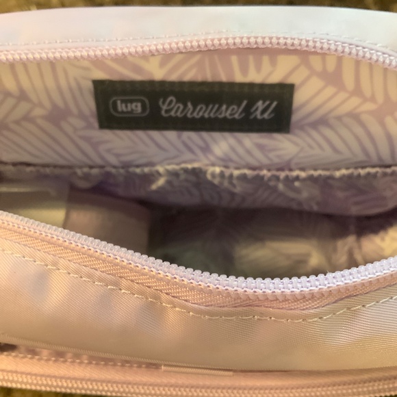 LUG - CAROUSEL XL - NWOT - Picture 5 of 8